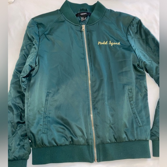 Satin green jacket - Picture 3 of 5